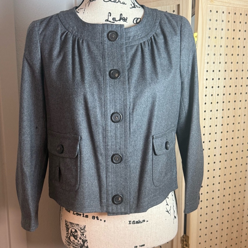 J.Crew Gray Wool Blend Cropped Jacket Size 2 Career Chic - Picture 2 of 11